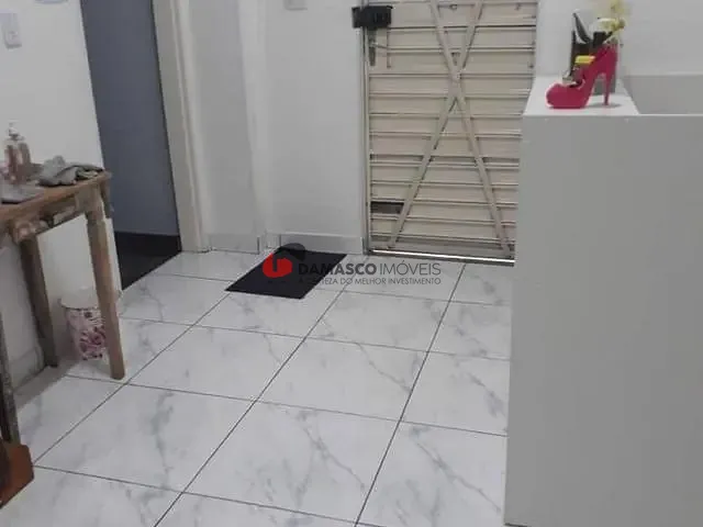 Prédio com 220m² 2 quartos e 2 banheiros, à venda, no bairro Campestre em Santo André