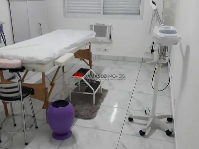 Prédio com 220m² 2 quartos e 2 banheiros, à venda, no bairro Campestre em Santo André