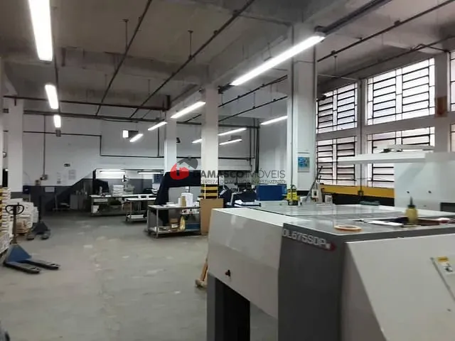 Prédio com 1000m², à venda, no bairro Santo Antônio em São Caetano do Sul