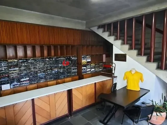 Prédio com 360m², à venda, no bairro Barcelona em São Caetano do Sul