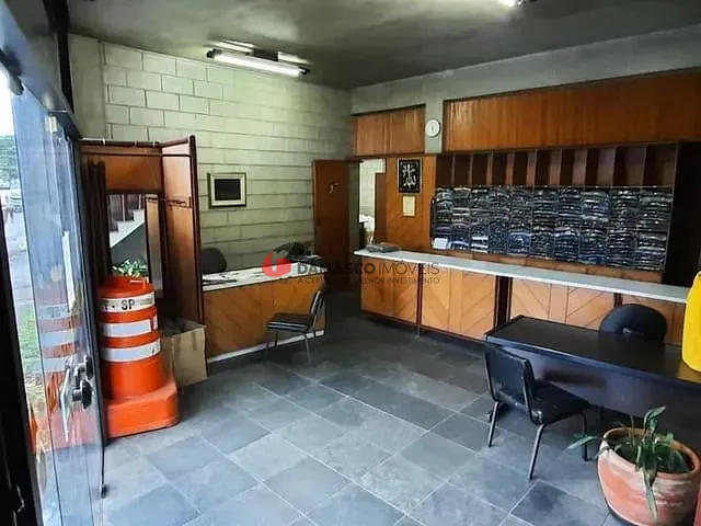 Prédio com 360m², à venda, no bairro Barcelona em São Caetano do Sul