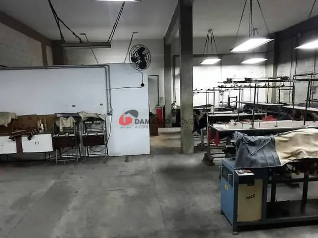 Prédio com 360m², à venda, no bairro Barcelona em São Caetano do Sul