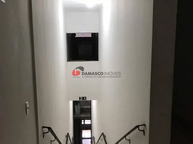 Prédio com 584m², à venda, no bairro Nova Gerti em São Caetano do Sul