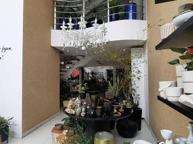 Prédio com 430m², para alugar, no bairro Santa Paula em São Caetano do Sul