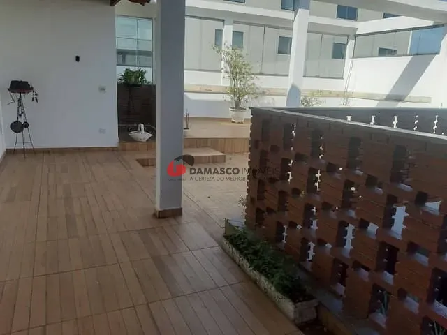 Prédio à venda, no bairro Nova Gerti em São Caetano do Sul