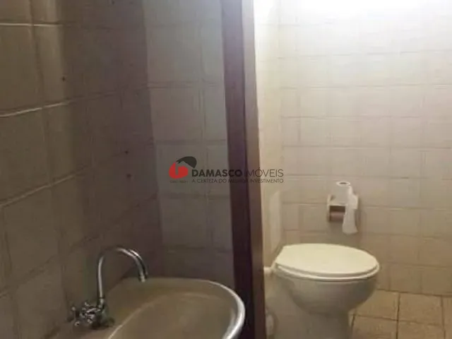 Prédio com 219m², à venda, no bairro Barcelona em São Caetano do Sul