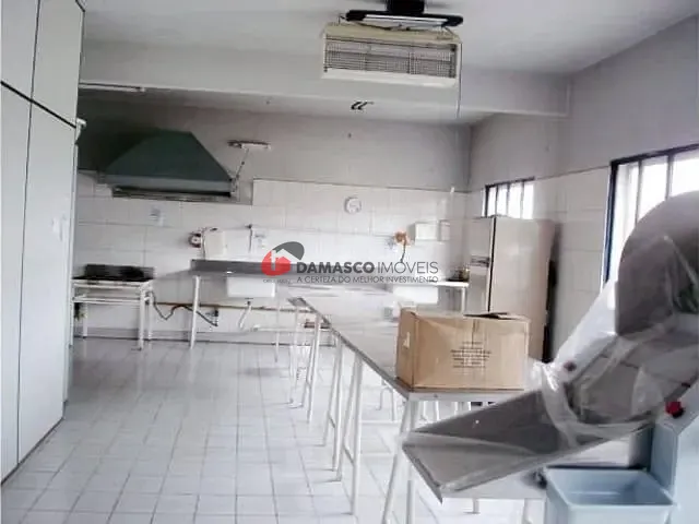 Prédio com 1380m², à venda, no bairro Fundação em São Caetano do Sul
