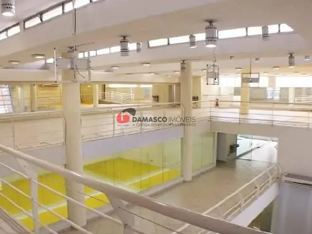 Prédio com 1664m², à venda, no bairro Barcelona em São Caetano do Sul