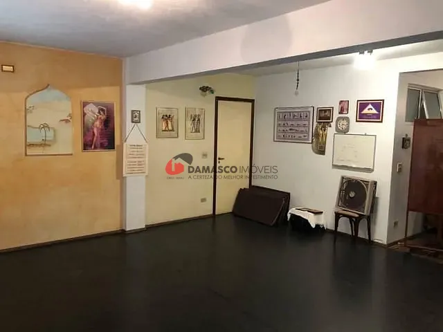 Prédio com 229m², para alugar, no bairro Santa Paula em São Caetano do Sul