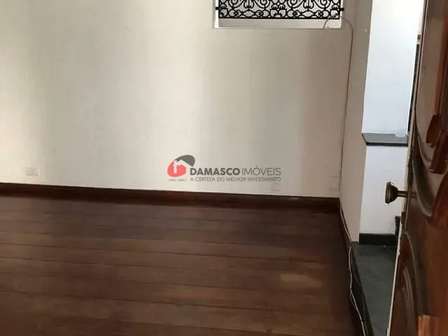 Prédio com 229m², para alugar, no bairro Santa Paula em São Caetano do Sul