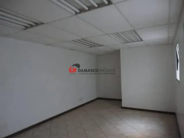 Prédio com 220m², à venda, no bairro Santa Paula em São Caetano do Sul