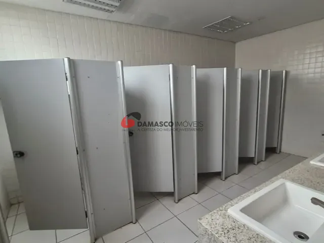 Prédio para alugar, no bairro Fundação em São Caetano do Sul