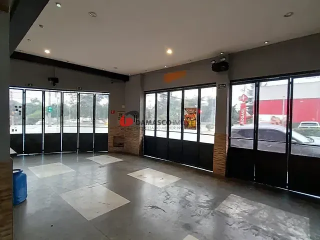 Prédio com 97m², para alugar, no bairro Santa Paula em São Caetano do Sul