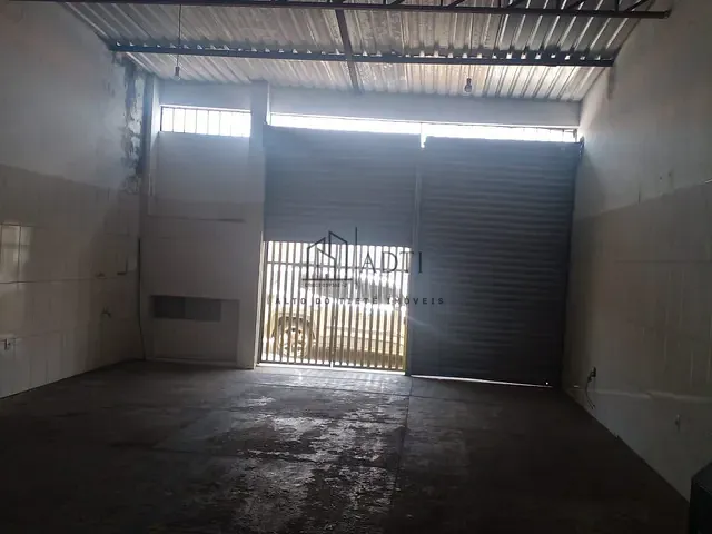 Ponto para alugar, no bairro Jardim Aeroporto III em Mogi das Cruzes
