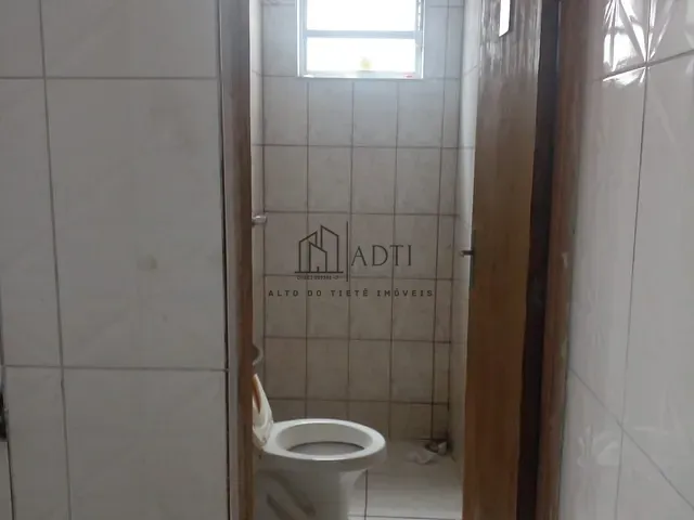 Ponto para alugar, no bairro Jardim Aeroporto III em Mogi das Cruzes