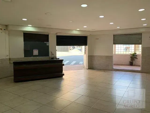 Ponto para alugar, no bairro Jardim Esmeralda em São Paulo