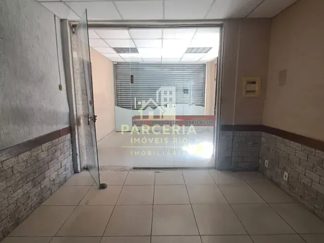 Ponto com 100m², à venda, no bairro Centro em Nova Iguaçu