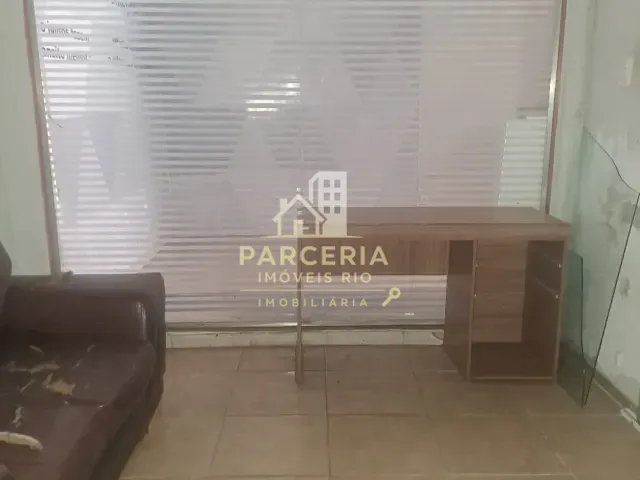 Ponto com 100m², à venda, no bairro Centro em Nova Iguaçu