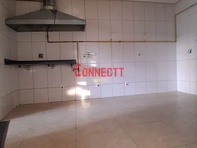 Ponto com 326m², para alugar, no bairro Centro em Ribeirão Preto