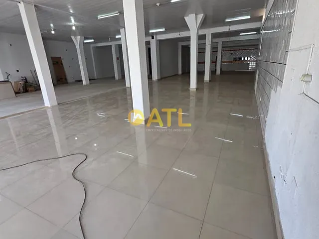 Ponto com 936m², para alugar, no bairro Centro em Ourinhos
