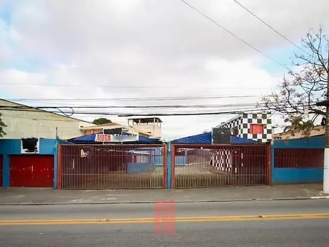 Ponto com 860m², para alugar, no bairro Tucuruvi em São Paulo