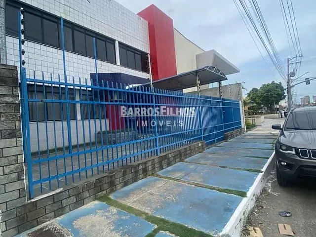 Ponto com 500m², para alugar, no bairro Salgado Filho em Aracaju