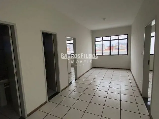 Ponto com 500m², para alugar, no bairro Salgado Filho em Aracaju
