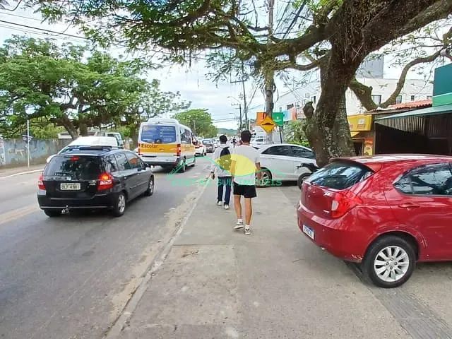 Ponto com 80m², à venda, no bairro Campeche em Florianópolis