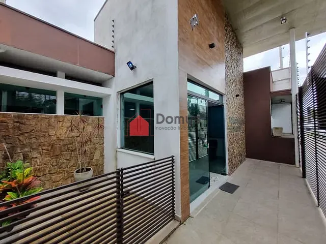 Ponto com 315m², para alugar, no bairro Vila Bourghese em Pindamonhangaba