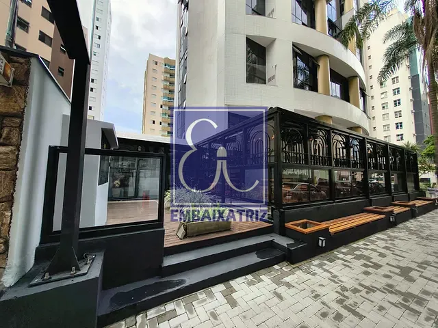 Ponto com 400m², para alugar, no bairro Parque Residencial Aquarius em São José dos Campos