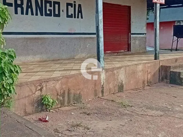 Ponto com 315m², à venda, no bairro Diamantino em Santarém