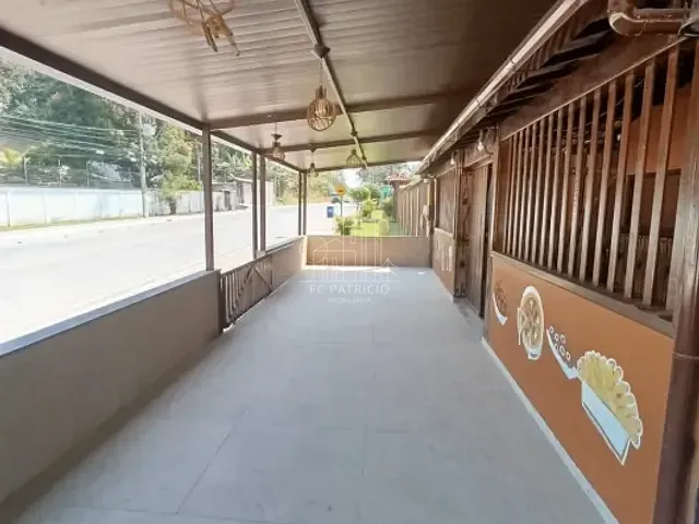 Conjunto comercial com 1520m², à venda, no bairro Praia da Esperança (Guia de Pacobaíba) em Magé