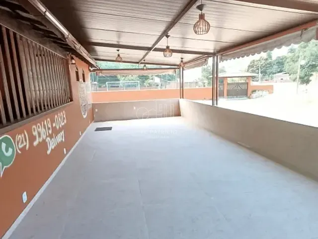 Conjunto comercial com 1520m², à venda, no bairro Praia da Esperança (Guia de Pacobaíba) em Magé