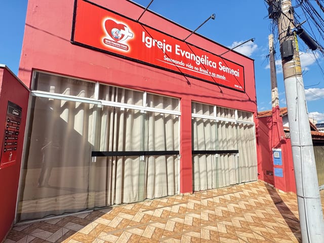 Ponto com 204m², à venda, no bairro Centro em Capela do Alto