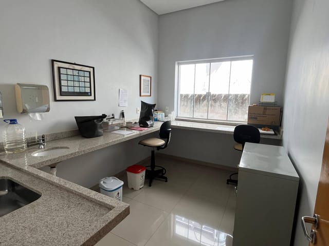 Casa com 450m², à venda, no bairro Setor Central em Goiânia