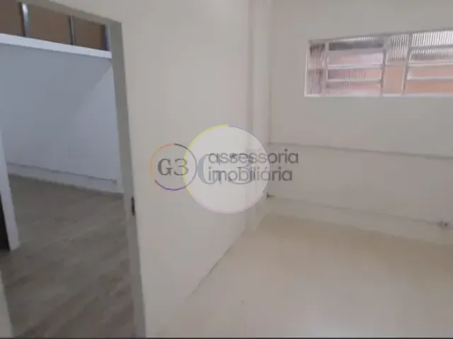 Ponto com 84m², à venda ou para alugar, no bairro Centro em Pelotas