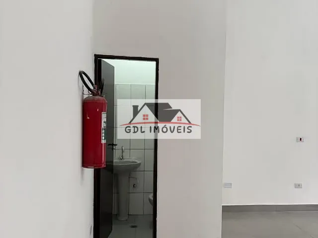 Ponto com 55m², para alugar, no bairro Vila Talarico em São Paulo