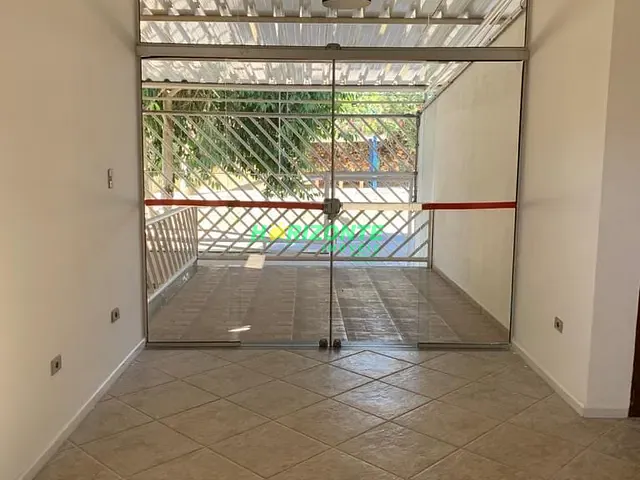 Ponto com 50m², para alugar, no bairro Urbanova em São José dos Campos