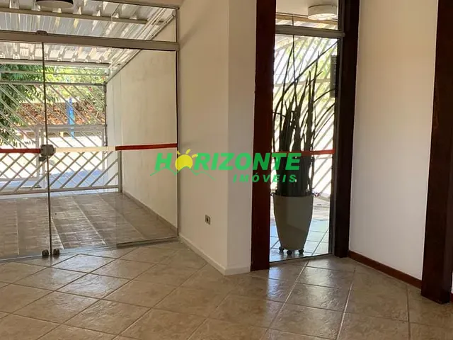 Ponto com 50m², para alugar, no bairro Urbanova em São José dos Campos