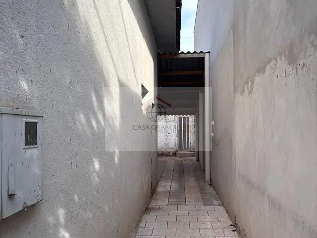 Casa com 380m², para alugar, no bairro Centro em Rolândia