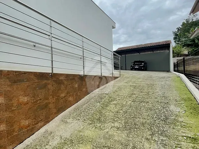 Box/Garagem para alugar, no bairro Languiru em Teutônia