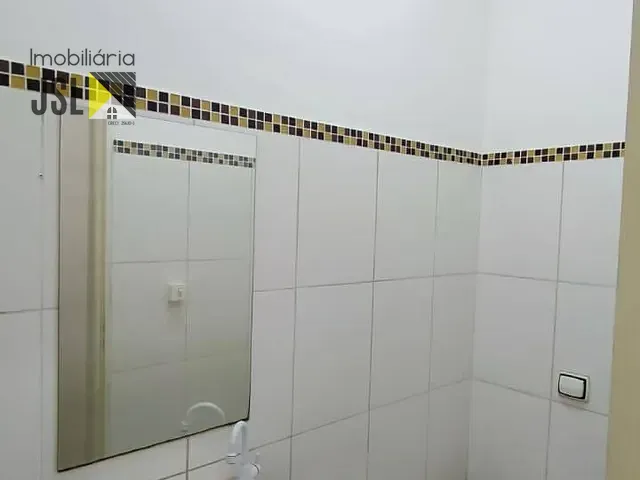 Ponto com 40m², para alugar, no bairro Centro em Caçapava
