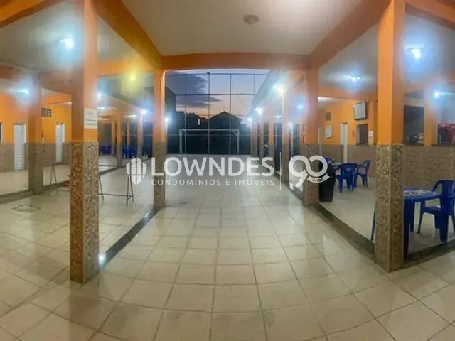Ponto com 1320m², à venda, no bairro Marechal Hermes em Rio de Janeiro