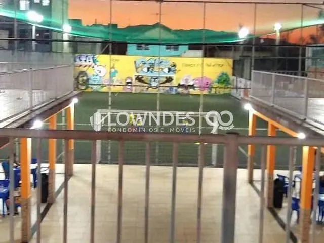 Ponto com 1320m², à venda, no bairro Marechal Hermes em Rio de Janeiro