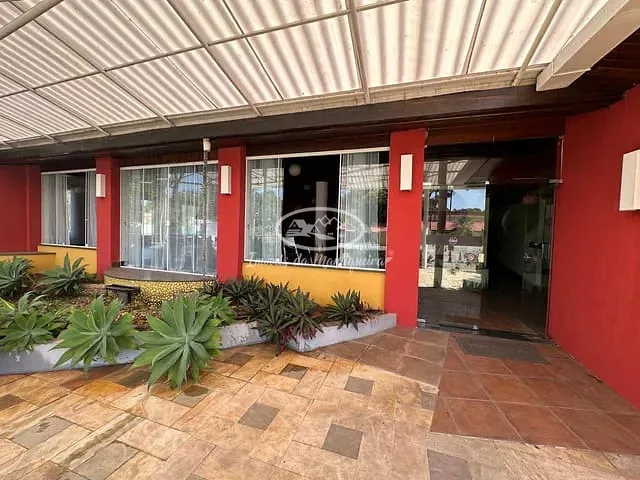 Loja para alugar, no bairro Penedo em Itatiaia
