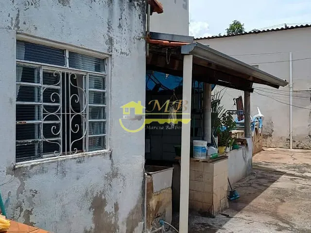 Ponto com 360m², à venda, no bairro Vila Aeroporto em Campinas