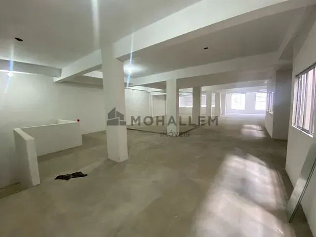 Ponto com 428m², para alugar, no bairro Centro em Itajubá