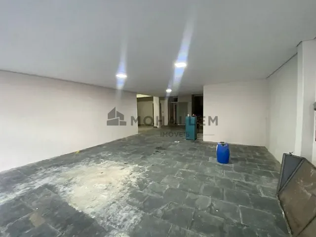 Ponto com 428m², para alugar, no bairro Centro em Itajubá