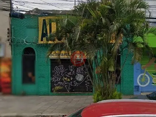 Ponto com 303m², à venda ou para alugar, no bairro Bom Fim em Porto Alegre