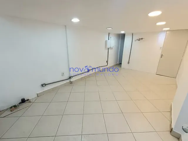Ponto com 30m², para alugar, no bairro Tijuca em Rio de Janeiro
